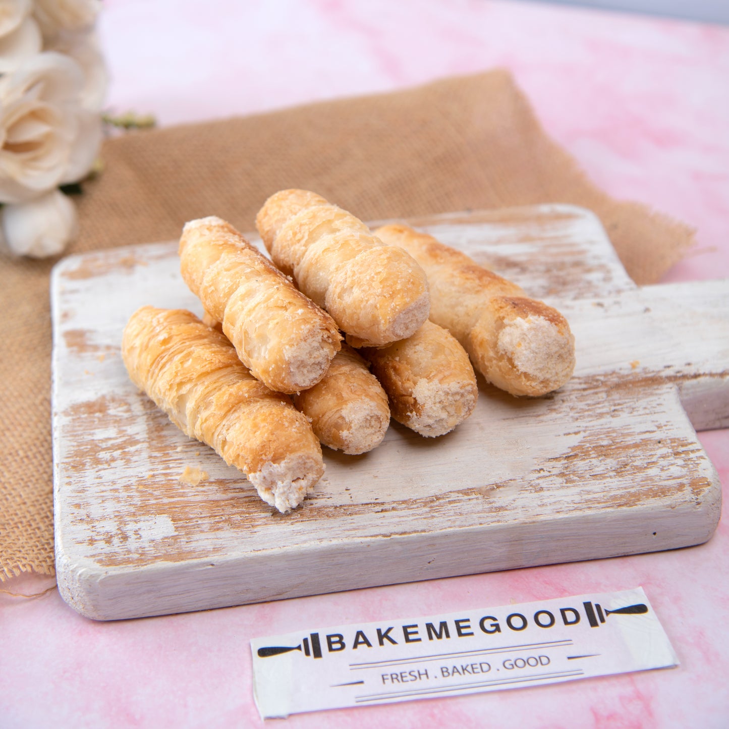 Cream roll