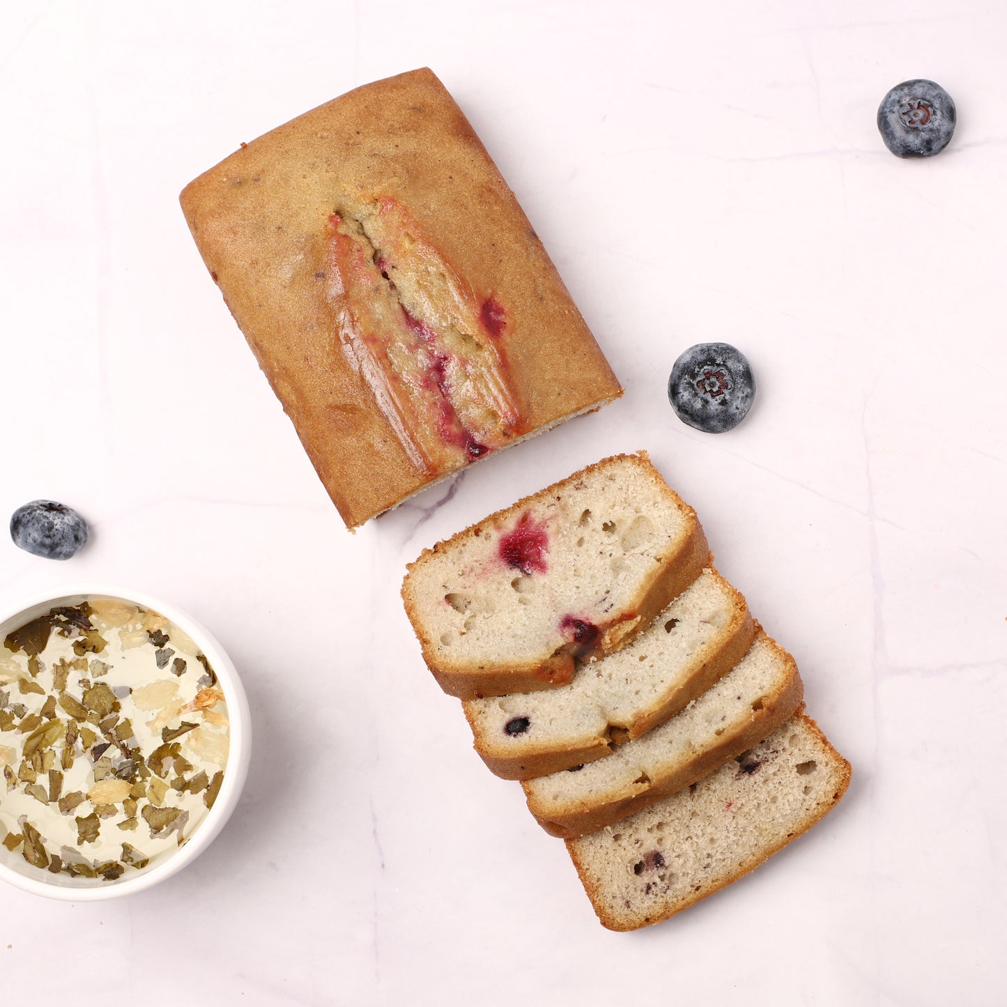 BLUEBERRY TEACAKE