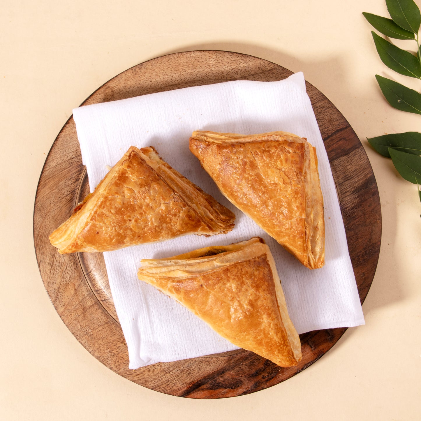 1 BITE VEG PUFF