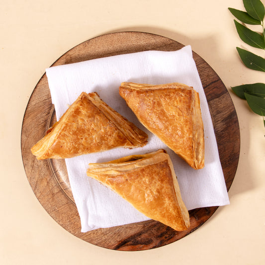 1 BITE VEG PUFF