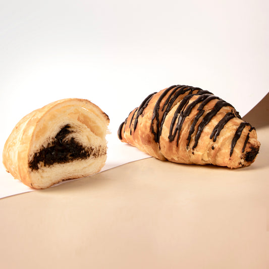 CHOCOLATE CROISSANT